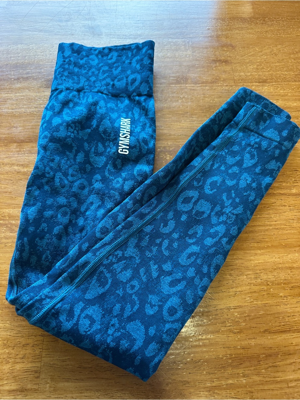 Gymshark - Blue Leopard Print Leggings XS